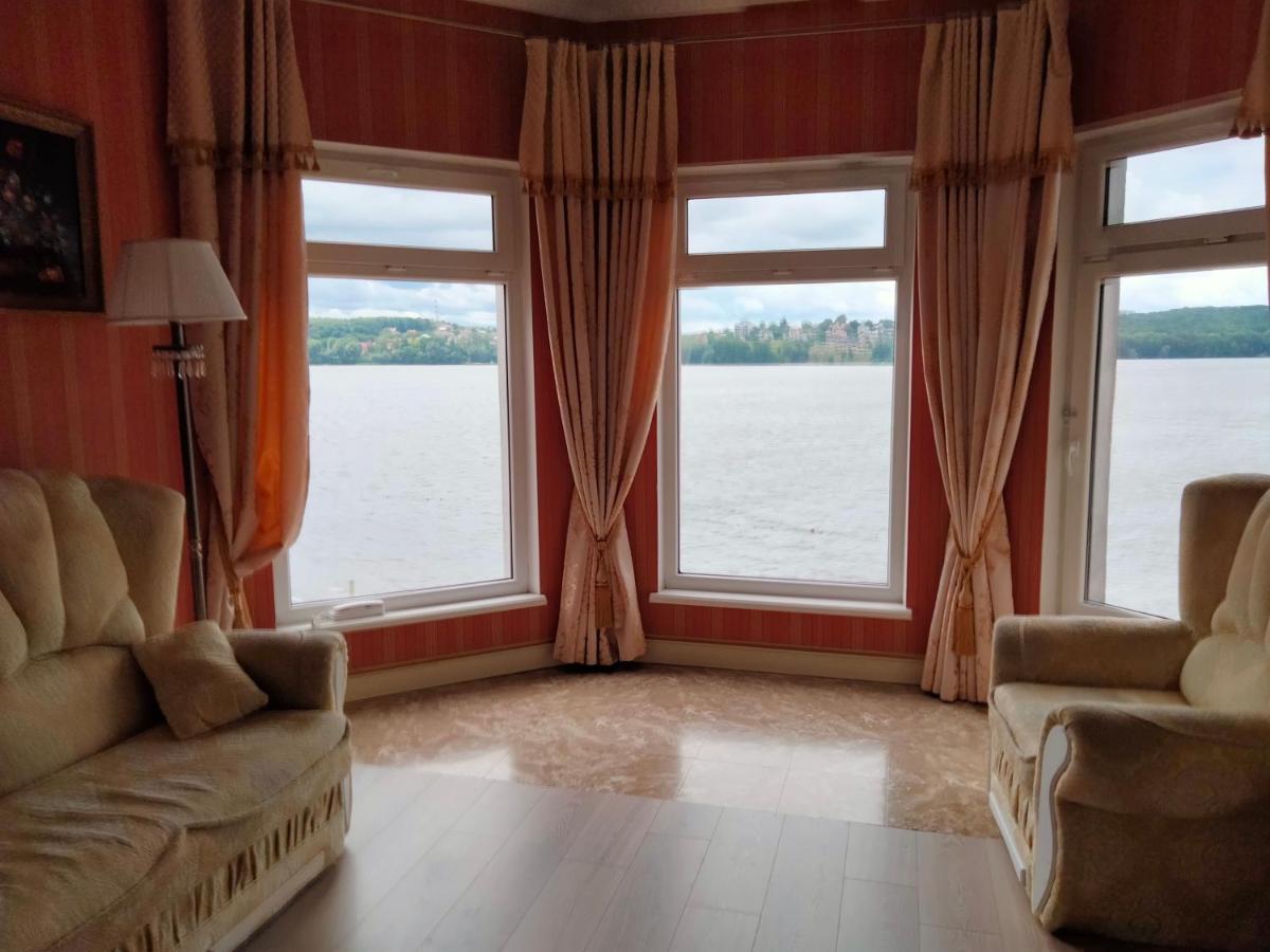 Sapsan Hotel Ternopil Ngoại thất bức ảnh